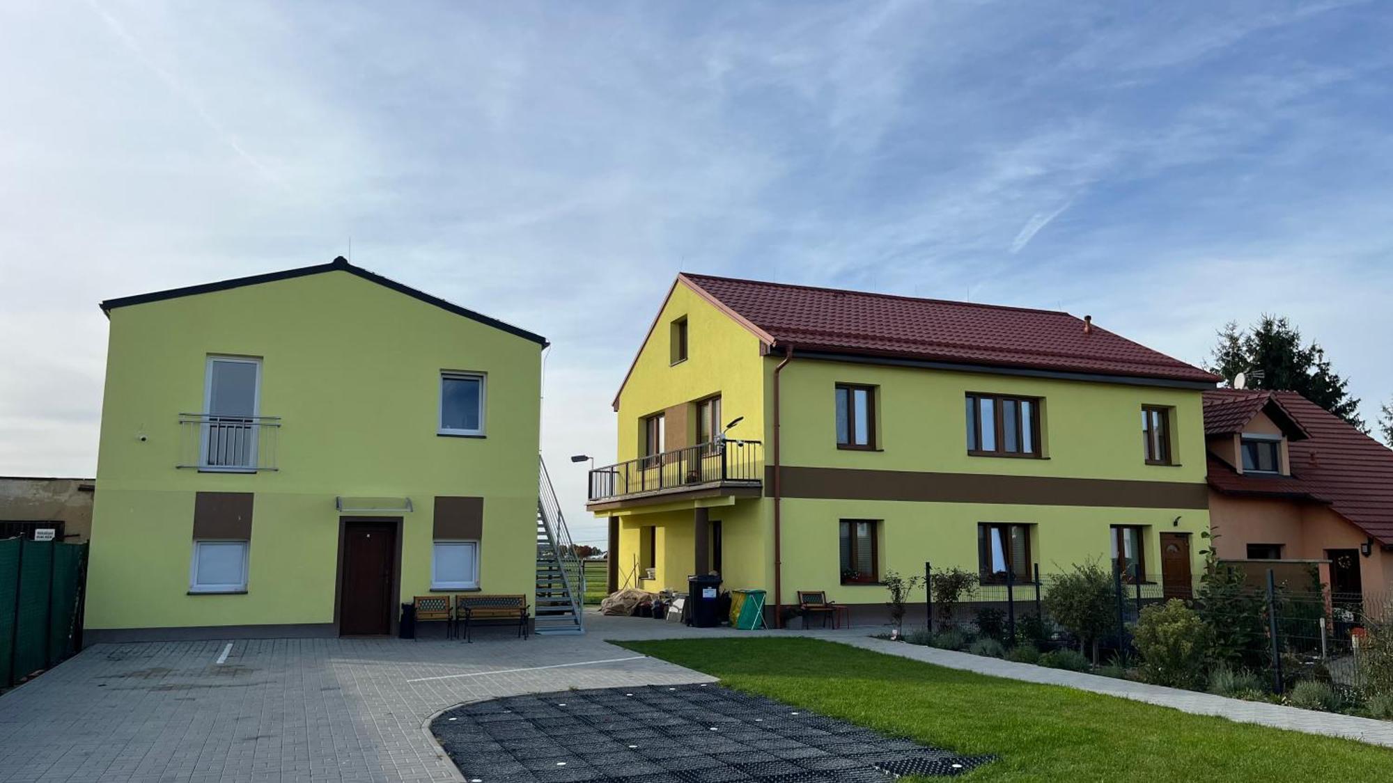 Apartment Golden Prague 78 Vestec (Prague-West) Exterior foto